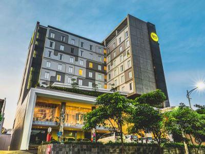 Yello Jemursari 4* Surabaya