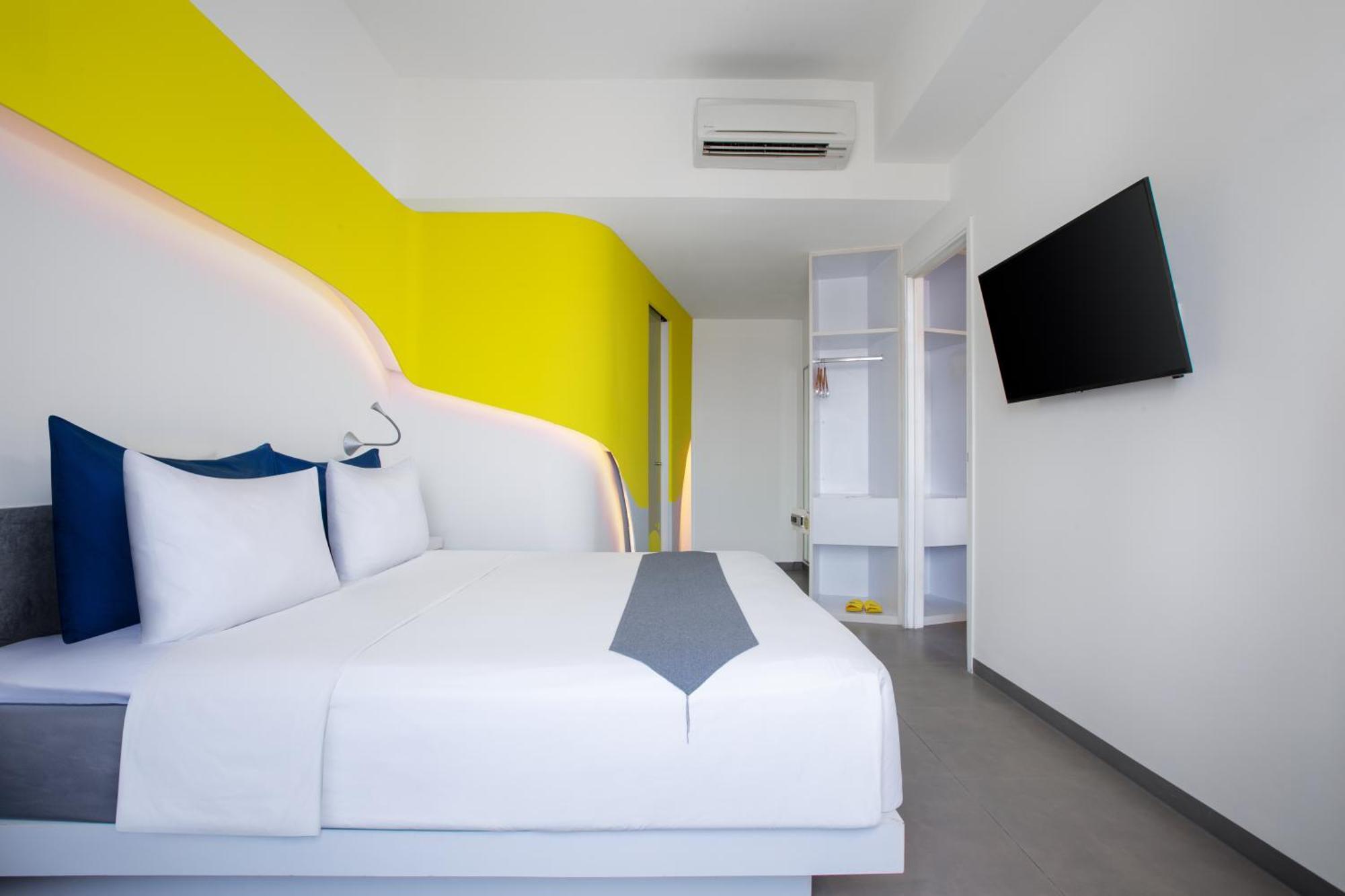 Hotel Yello Jemursari