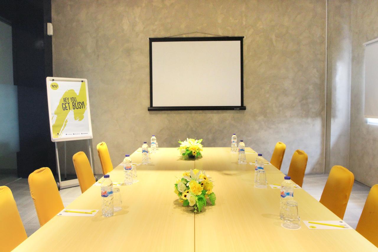 Yello Jemursari 4* Surabaya